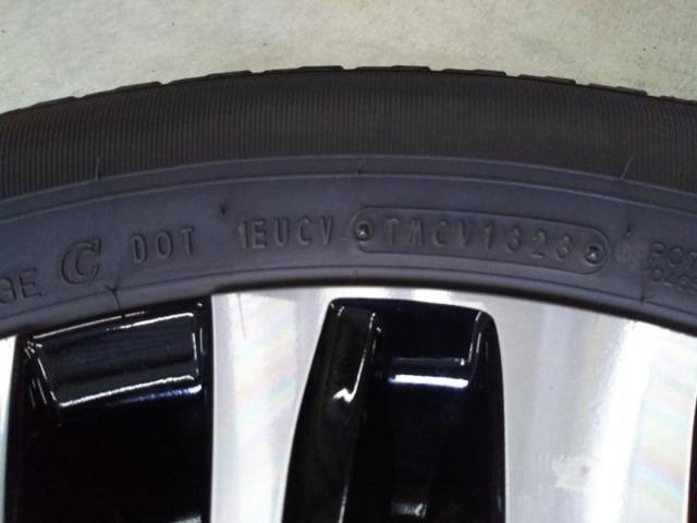 トヨタ純正(TOYOTA)  グランエース純正アルミホイール  + DUNLOP(ダンロップ) SP LT30A