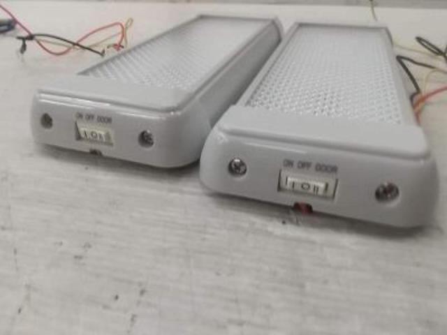 メーカー不明 LEDルームランプ