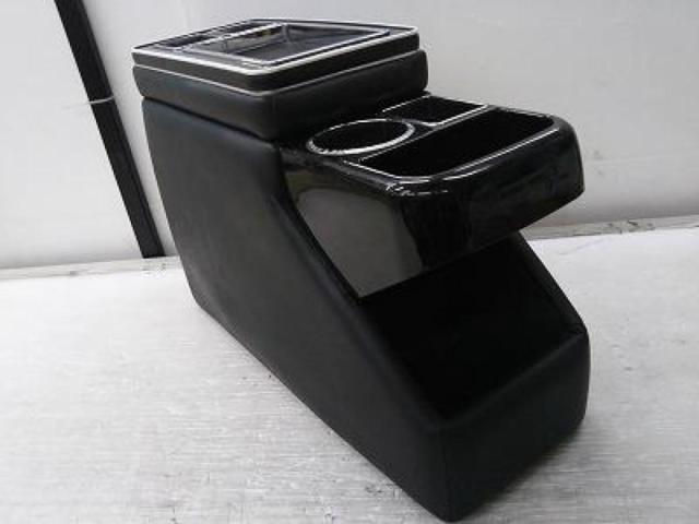 メーカー不明 コンソールBOX