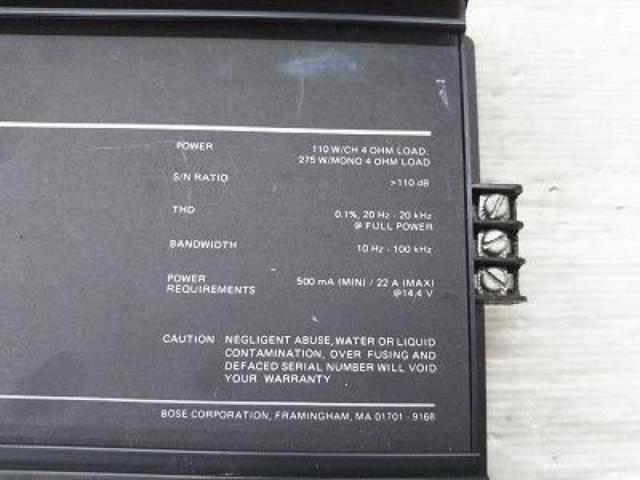 BOSE
B-220