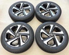 Toyota (TOYOTA)
Genuine parts for the Raize Hybrid
+
BRIDGESTONE (Bridgestone) BLIZZAK
VRX2
195 / 60R17
90Q
Made in 2024
Four