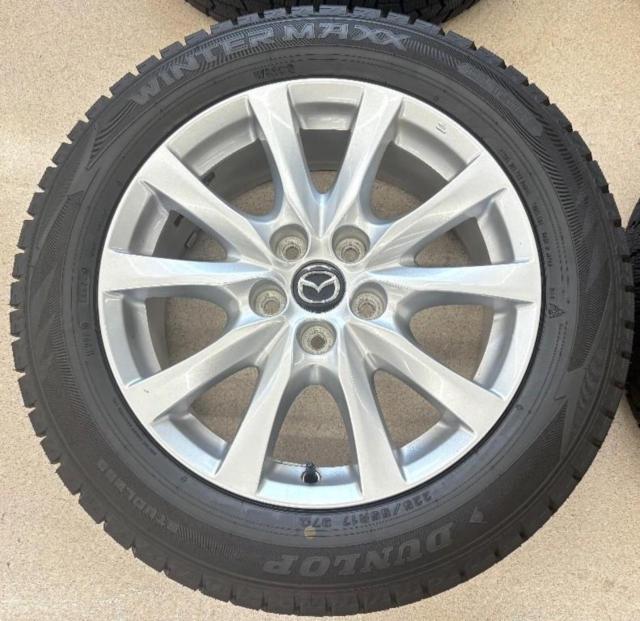 マツダ(MAZDA) GJ系アテンザ純正 + DUNLOP(ダンロップ) WINTERMAXX02 WM02 225/55R17 97Q 2024年製 4本