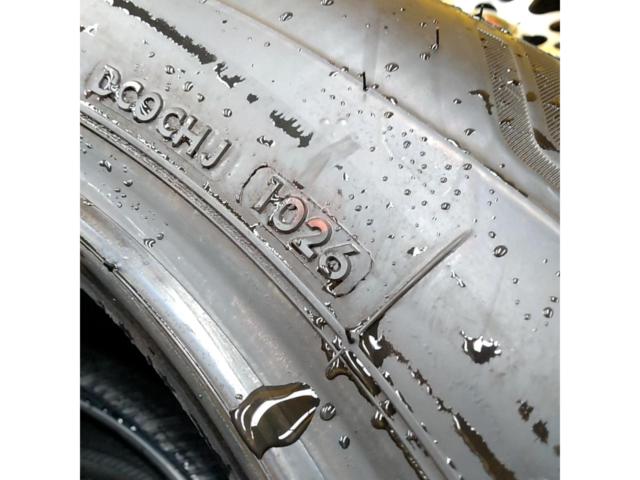 BRIDGESTONE ALENZA 001 (Z08016)