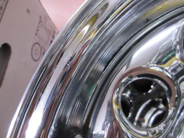 SUZUKI
Jimny Sierra / JB 31
Genuine steel wheel
(Z08068)