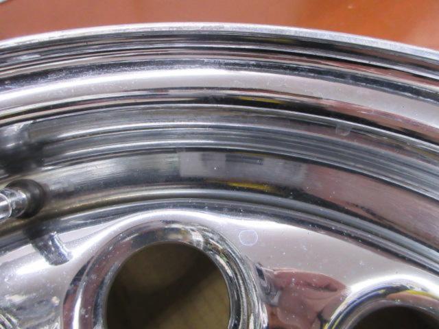 SUZUKI
Jimny Sierra / JB 31
Genuine steel wheel
(Z08068)