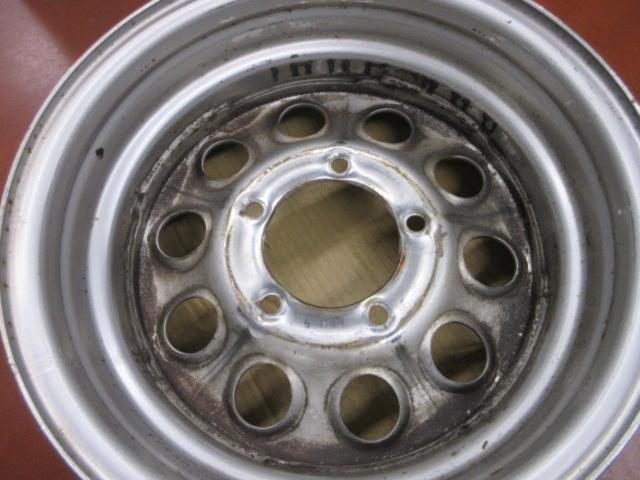 SUZUKI
Jimny Sierra / JB 31
Genuine steel wheel
(Z08068)