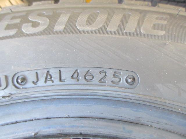 BRIDGESTONE
BLIZAKK
VRX3
(Z08080)