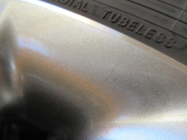 Toyota
200 series Crown Royal genuine wheel
(Z08105)