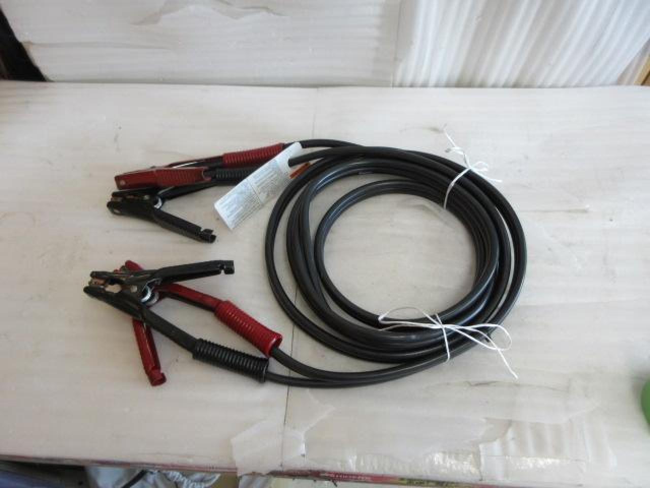 Snap-on
Booster cable
(Z08118)