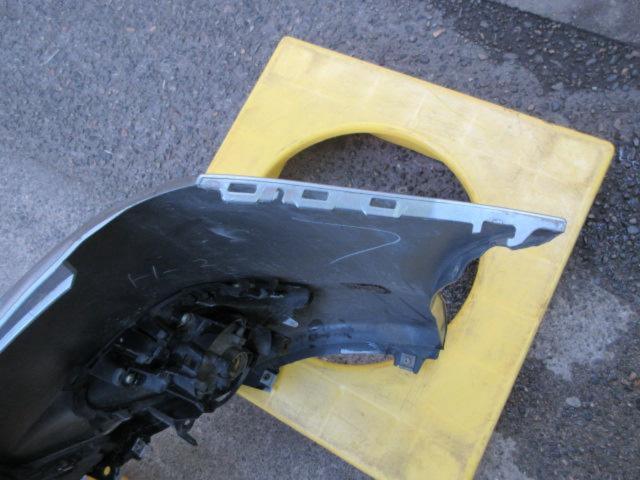 MAZDA アテンザ純正フロントバンパー+フォグ (Z08160)