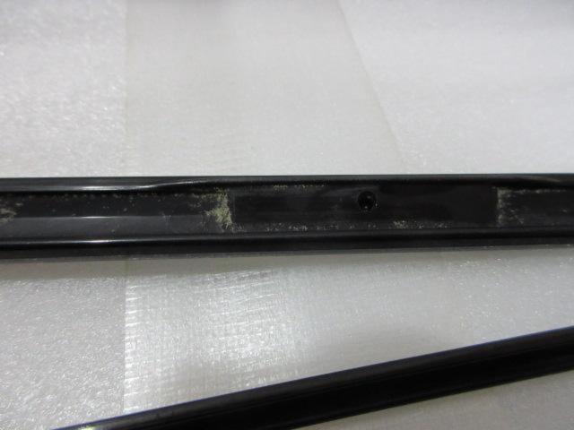 MAZDA純正 ナンバーフレーム (Z08151)