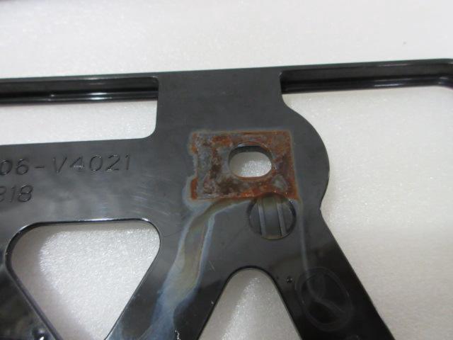 MAZDA純正 ナンバーフレーム (Z08151)