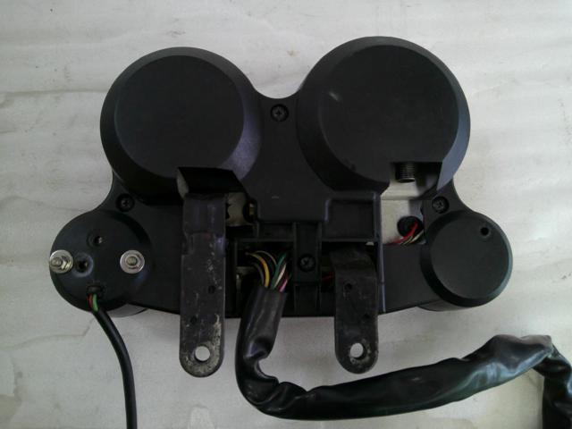 ※ current sales
KAWASAKI
GPZ900R
Genuine meter
(Z08169)