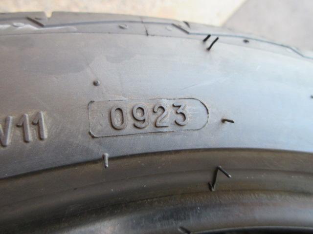 BFGoodrich
g-Force
Phenom
T / A
(Z08856)