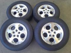 Mitsubishi genuine (MITSUBISHI)
Pajeroio original wheel
+
GOODYEAR (Goodyear)
ICE
NAVI
SUV
