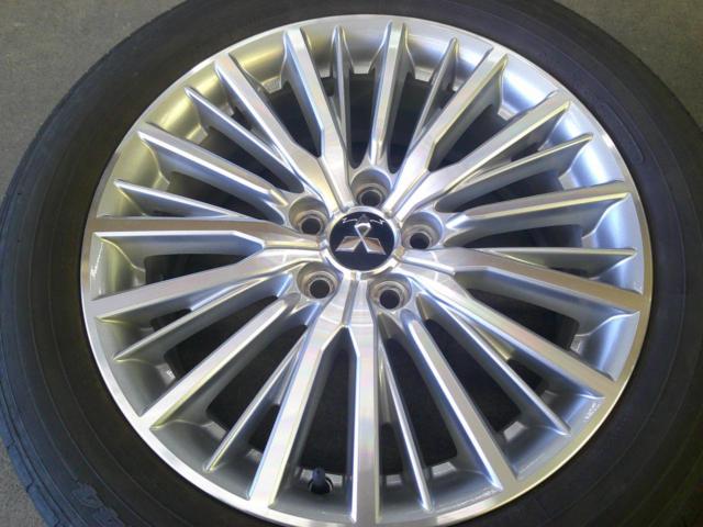 Mitsubishi genuine (MITSUBISHI)
Outlander PHEV original wheel