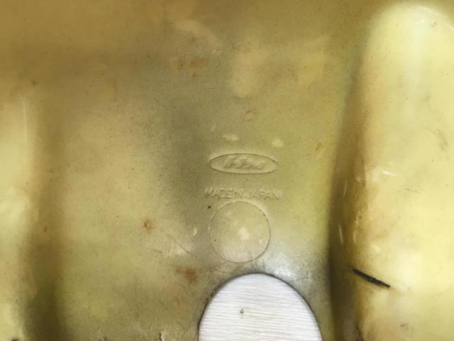 HONDA
CB750Four
Genuine headlight case