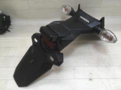 HONDA
Guromu
JC61/Late period
Genuine rear fender/taillight/turn signals/mudguards