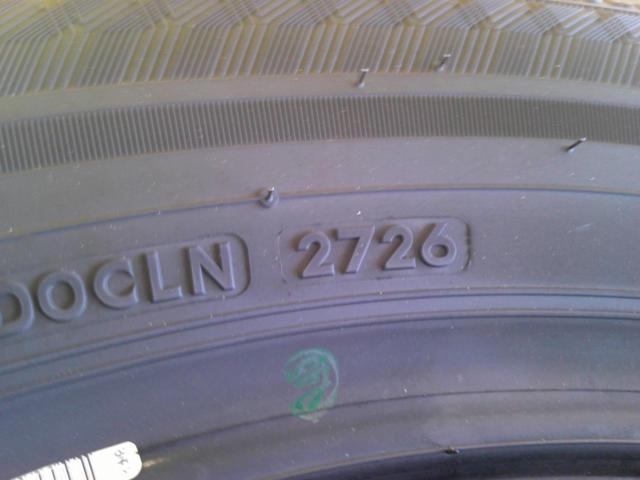 BRIDGESTONE
ALENZA
LX200
ENLITEN