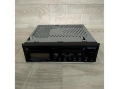 ダイハツ純正 CDチューナー  86180-B2070