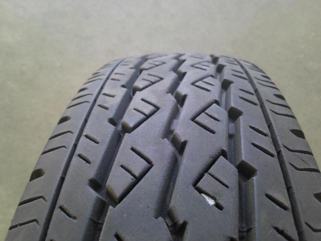 BRIDGESTONE V600