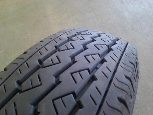 BRIDGESTONE V600