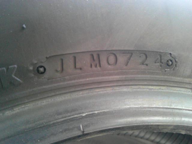 BRIDGESTONE V600