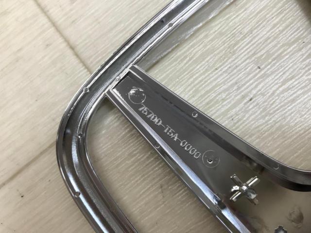 ホンダ ヴェゼル 純正エンブレムセット