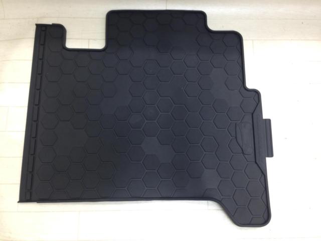 三菱 B30系 eKクロス純正OPラバーフロアマット