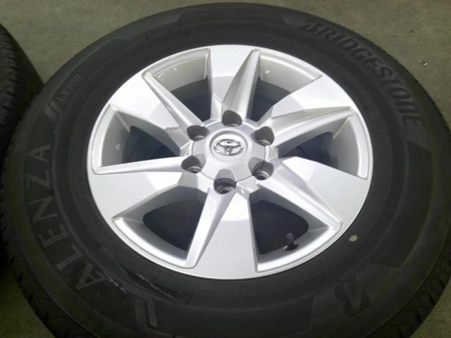 Toyota original (TOYOTA)
150 system Prado late
Original wheel
+
BRIDGESTONE (Bridgestone)
ALENZA
LX100