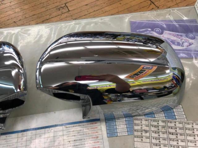 TOYOTA ハイエース純正 メッキミラーカバー