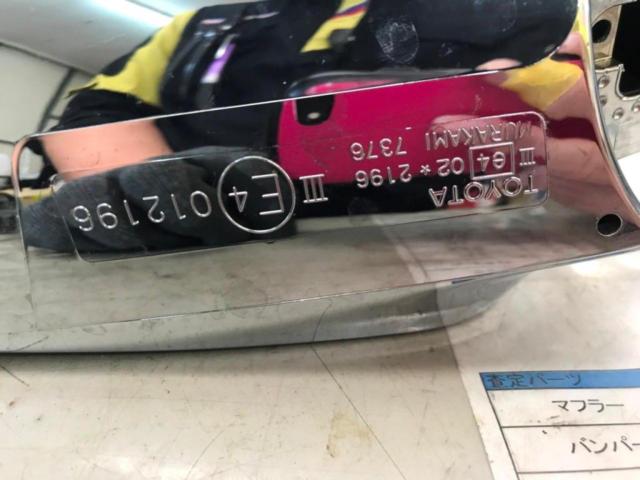 TOYOTA ハイエース純正 メッキミラーカバー