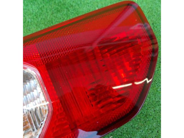 スズキ純正(SUZUKI) ジムニー/JB64系純正テールレンズ 右側