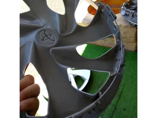 Toyota original (TOYOTA)
For 14 inches
Yaris
Wheel cap