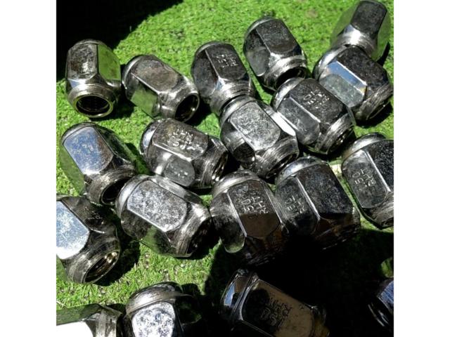 Manufacturer unknown
Tapered silver nuts