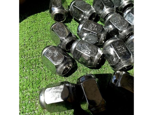 Manufacturer unknown
Tapered silver nuts