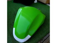 Riders KAWASAKI
Genuine front fender
KSR110