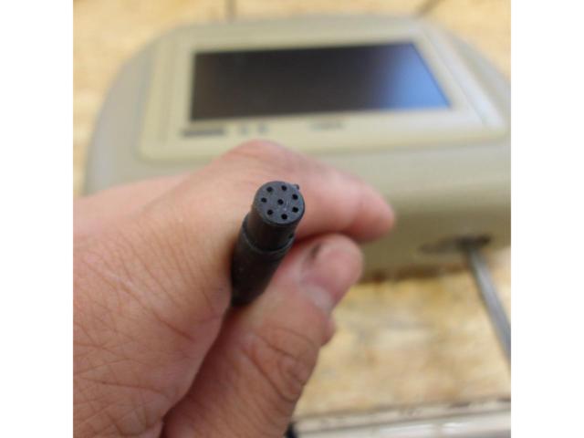 【ワケアリ】メーカー不明 汎用ヘッドレストモニター 2個