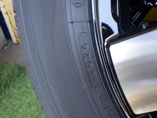 三菱(MITUBISHI)純正 デリカD:5Pグレードホイール + YOKOHAMA(ヨコハマ) GEOLANDAR SUV