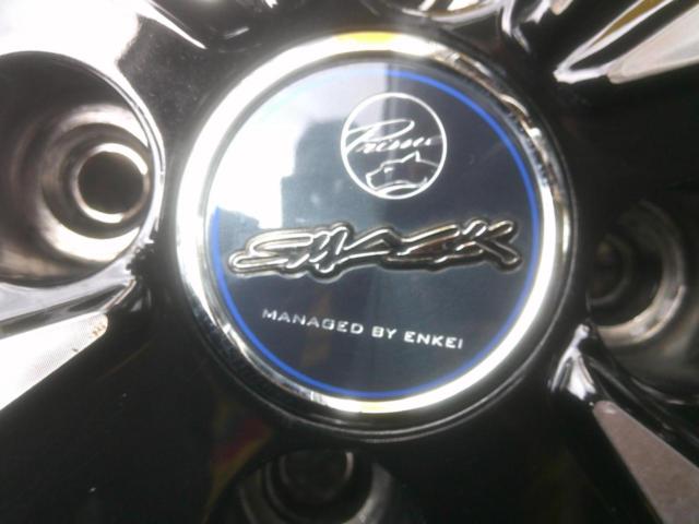 KYOHO SMACK CREST + BRIDGESTONE BLIZZAK VRX3 185/65-15 Z08004