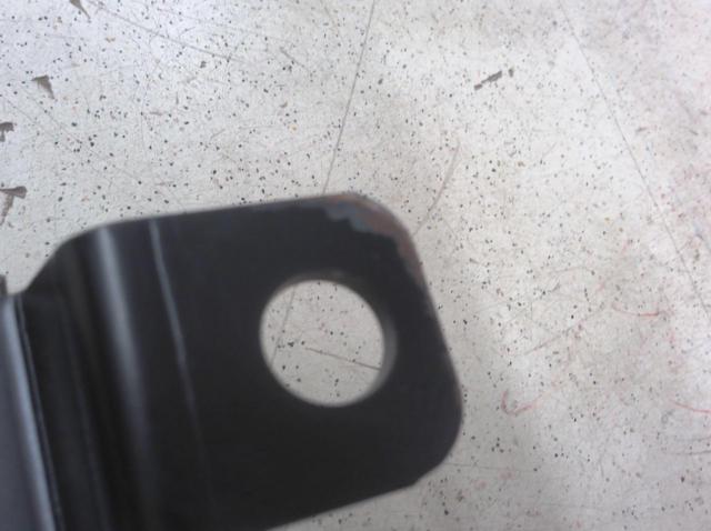 RAY-BOLT
Seat rail
Driver side
(Alto
HA23S)
Z08065