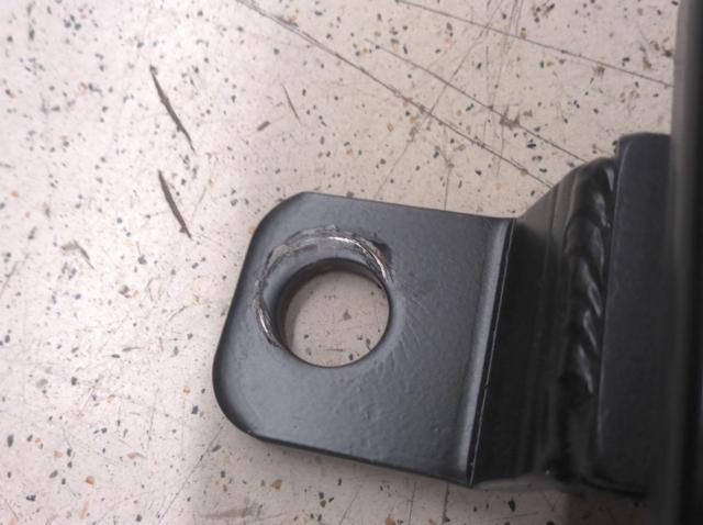 RAY-BOLT
Seat rail
Driver side
(Alto
HA23S)
Z08065