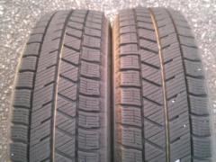 Front and rear differences / Mitsubishi i
Size] BRIDGESTONE
BLIZZAK
VRX3
(2 tires) 145/65-15 / (2 tires) 175/55-15
4 pieces set
Z08067