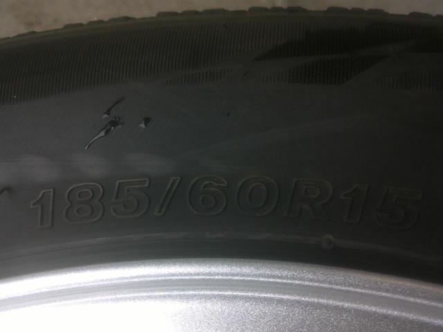 ※トヨタ平座※BRIDGESTONE ECO FORME SE-10 +BRIDGESTONE BLIZZAK VRX2 185/60-15 Z08028