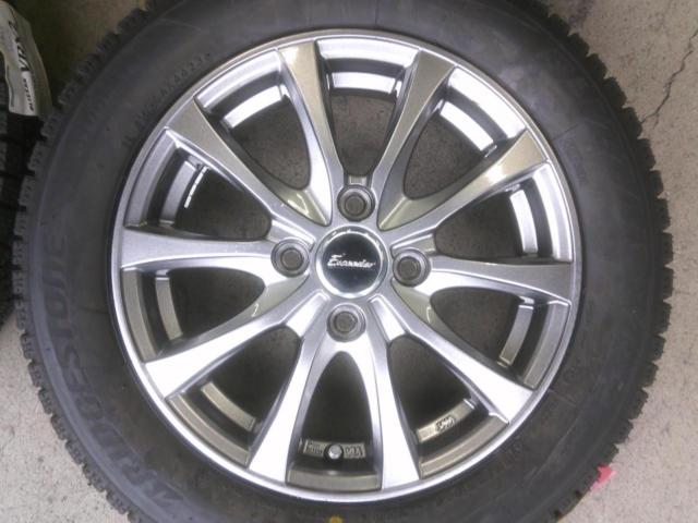HOT STUFF Exceeder E07 + BRIDGESTONE BLIZZAK VRX2 155/65-14 4本セット Z08059