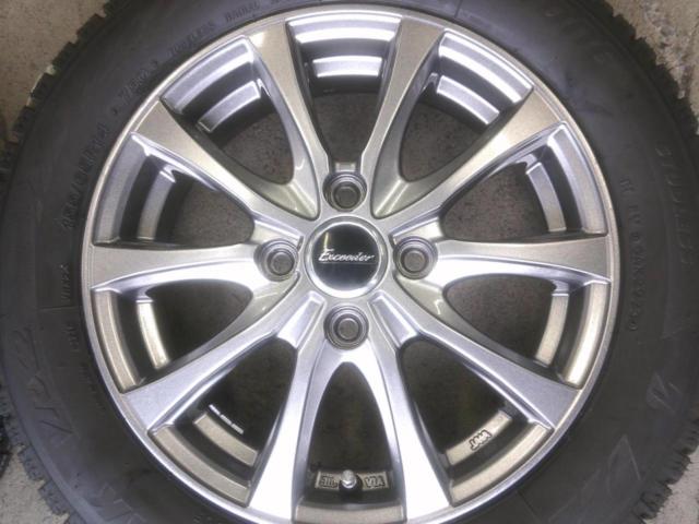 HOT STUFF Exceeder E07 + BRIDGESTONE BLIZZAK VRX2 155/65-14 4本セット Z08059