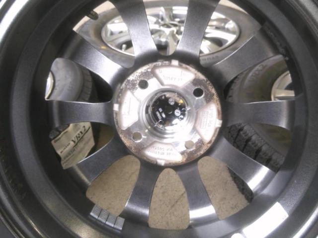 HOT STUFF Exceeder E07 + BRIDGESTONE BLIZZAK VRX2 155/65-14 4本セット Z08059