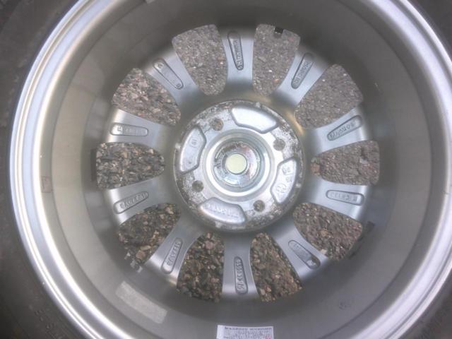BRIDGESTONE BALMINUM TR10 + BRIDGESTONE BLIZZAK VRX3 165/65-14 Z08083