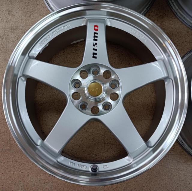NISMO
LM
GT4
※ made RAYS
FORGED / forged aluminum wheel