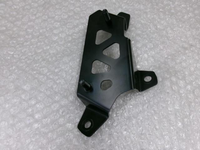 Monster
Sport
Sports driving accelerator pedal mount
844500-7350M